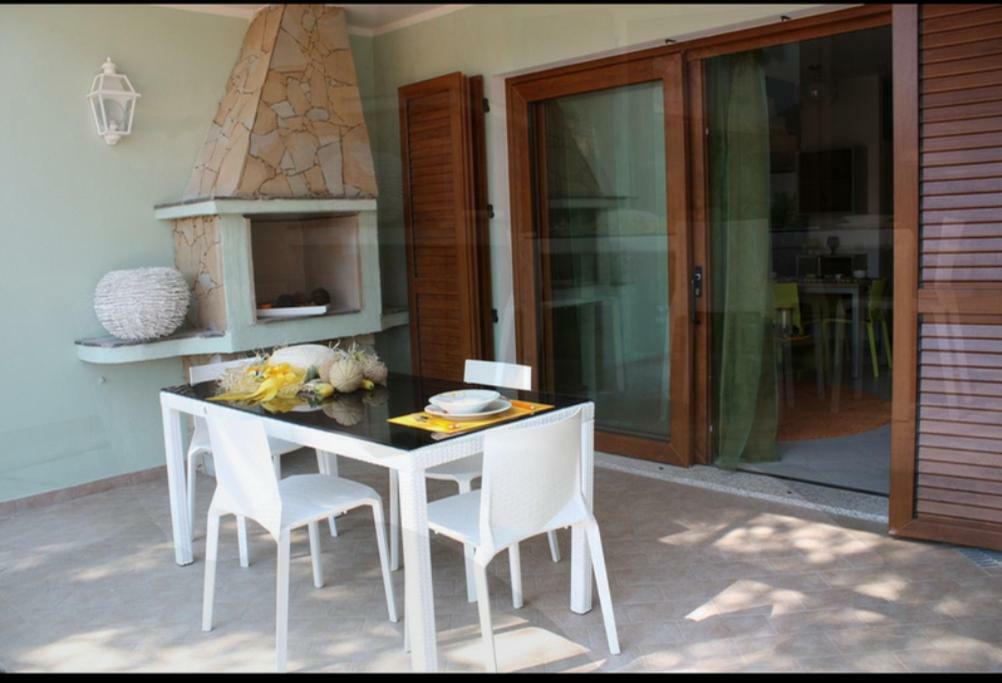 Casa Ludovica A Porto Pinoヴィラ エクステリア 写真